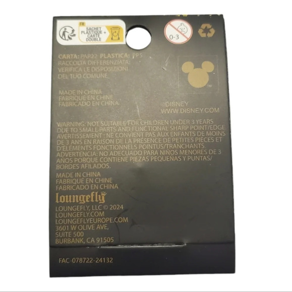 New Loungefly Disney Moana & Pua Enamel Collection Pin - Picture 3 of 3